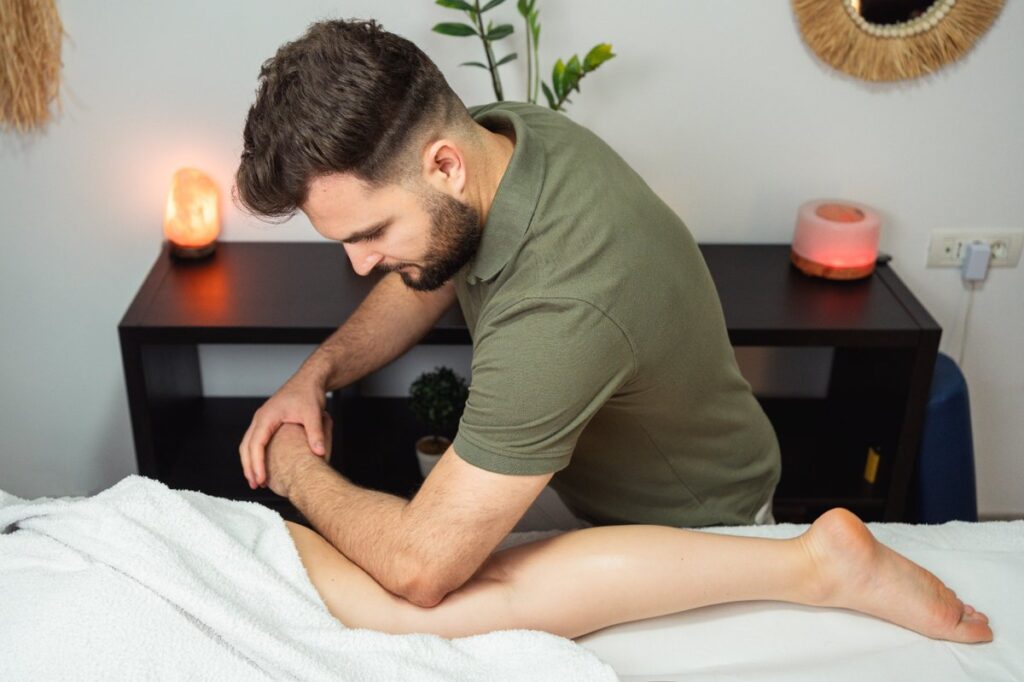 Masaj de relaxare București, sector 3 – tehnici pentru detensionare și reducerea stresului